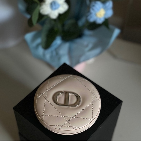 Dior Forever Couture Luminizer - Golden Cruise Limited Edition 001 - Picture 3 of 4